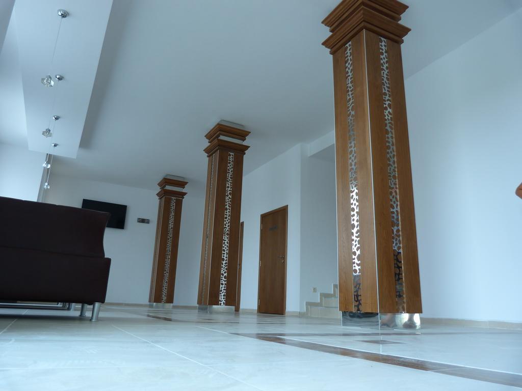 Toma'S Residence - Front Beach Царево Екстериор снимка